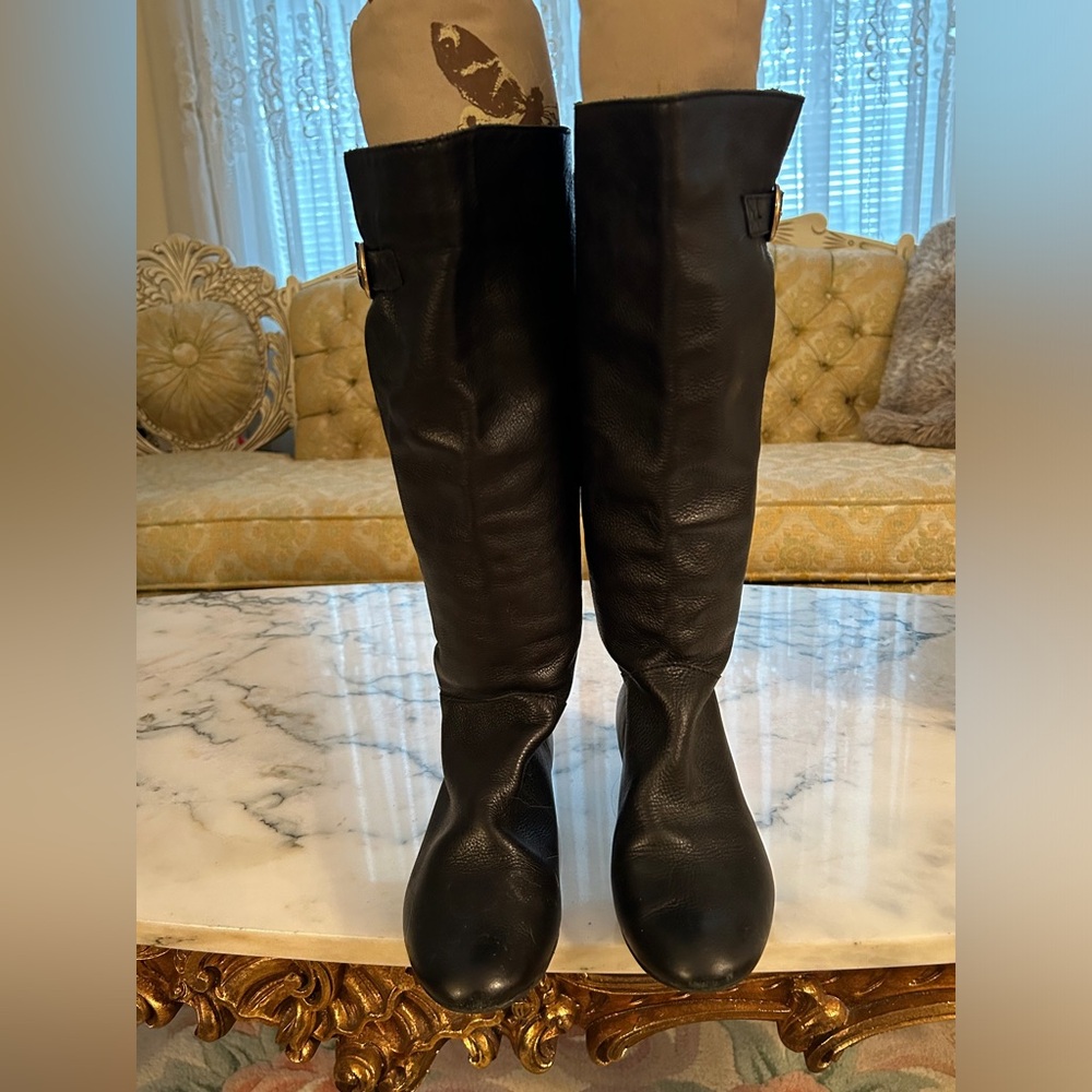 Steve Madden Intyce great condition women’s black wedge boots size 6.5